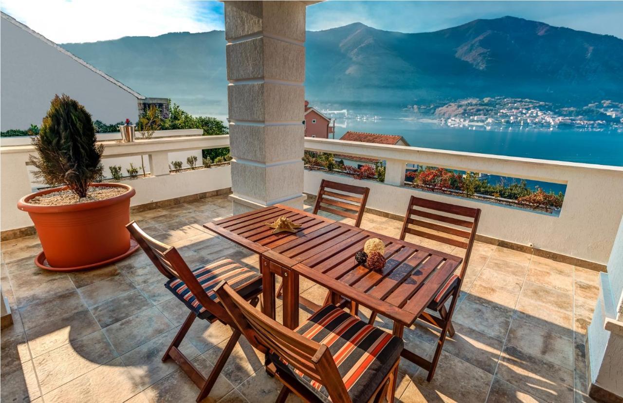 Villa Rossa Kotor Exterior photo